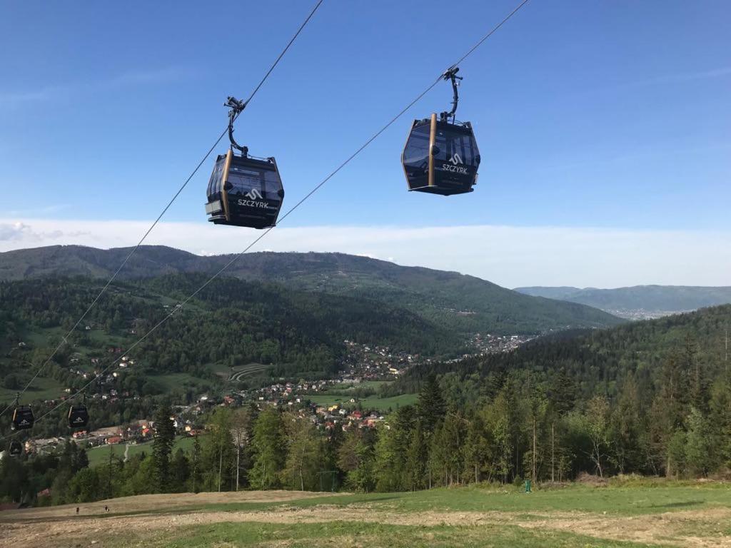 Apartamenty Czyrna Przy Gondoli Szczyrk Bagian luar foto